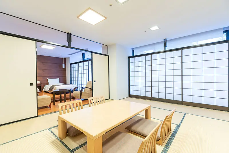 Japanese-Western Family Room